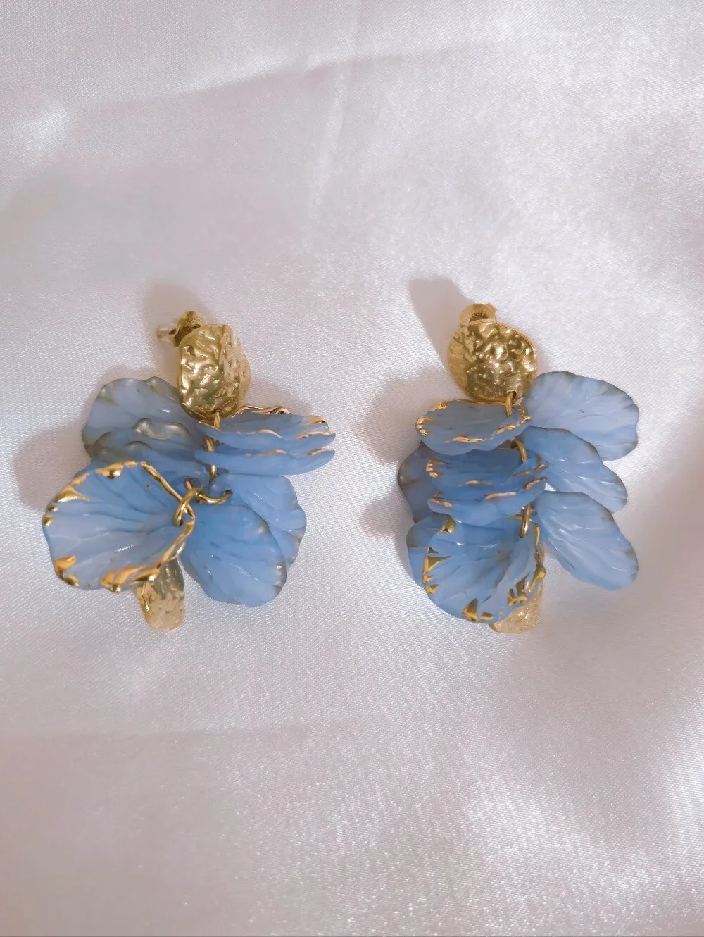 Gold & Sky Blue Petal Drop Earrings - Women‎ Jewelry - Summer - NEW